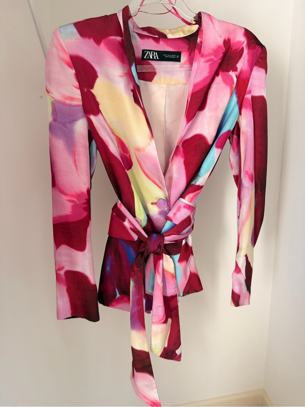 ZARA Pink Multi-Color Tie-Waist Blazer with Burgundy Accents